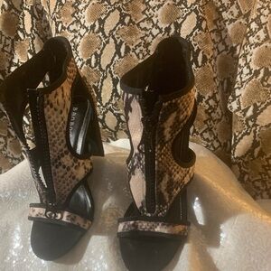 Women’s Fashion Shoes